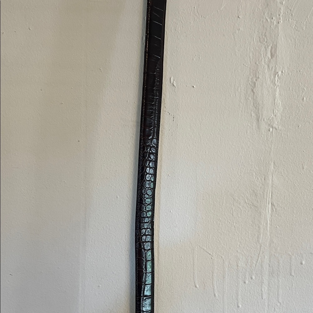 Vintage Bachrach  Dark Brown Croc-Embossed Leather Belt with Gold Buckle - Picture 7 of 9